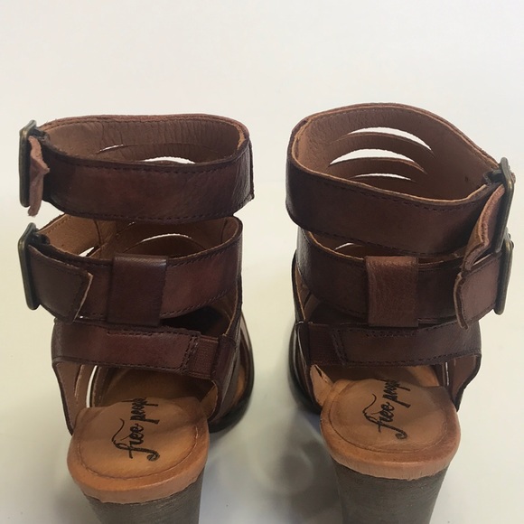 Free People Hayes Leather Heel Boot Mahogany 7 - Picture 12 of 16